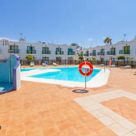 Apartment Tiffany Pool View & Wifi By Irent Fuerteventura *